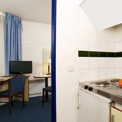 Appart'City Classic Paris La Villette Aparthotel